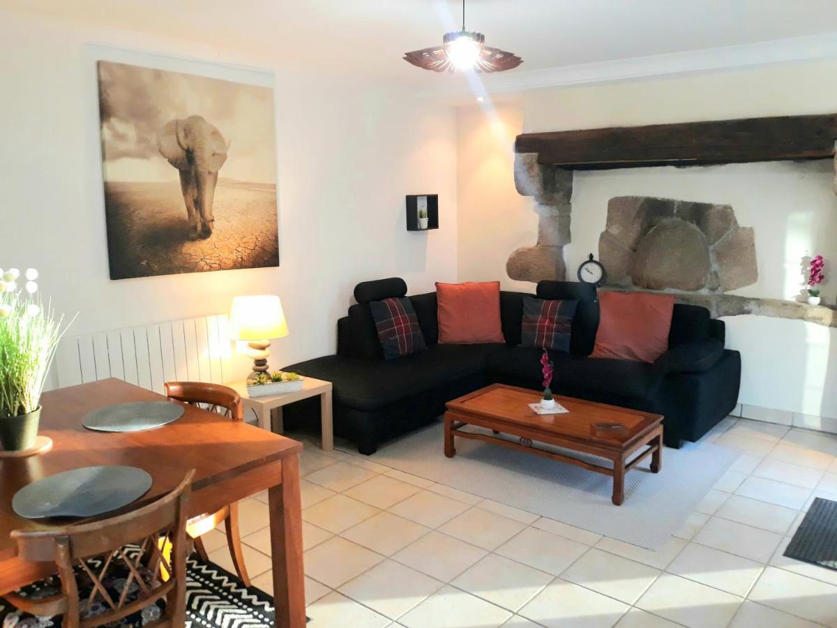 Gite Du Manoir Des Haies Villa Les Champs-Géraux Eksteriør billede