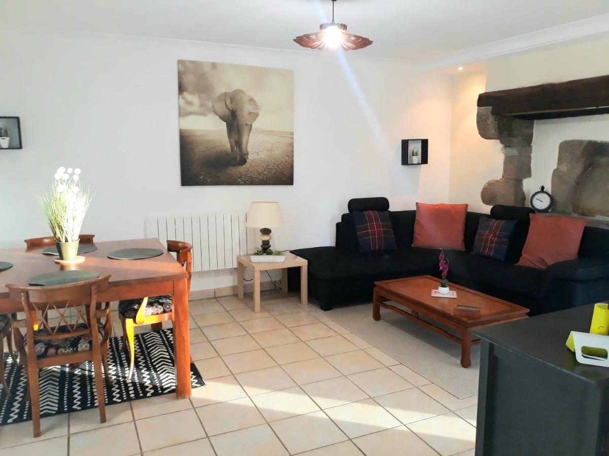 Gite Du Manoir Des Haies Villa Les Champs-Géraux Eksteriør billede